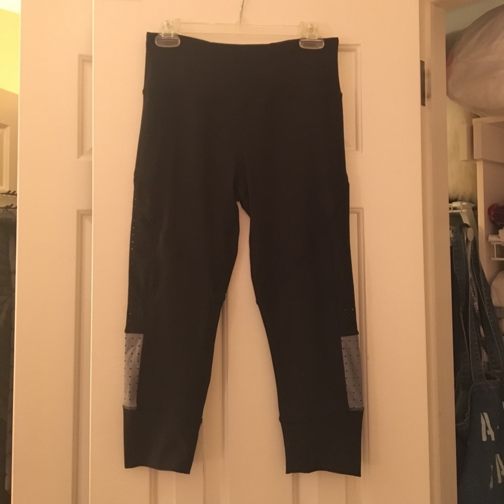 NWOT RBX Breathable Cropped Leggings